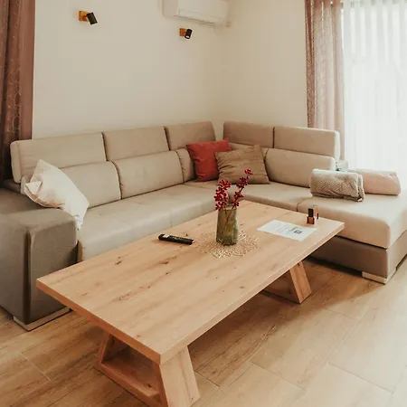 Aria 2 Apartment Welingrad